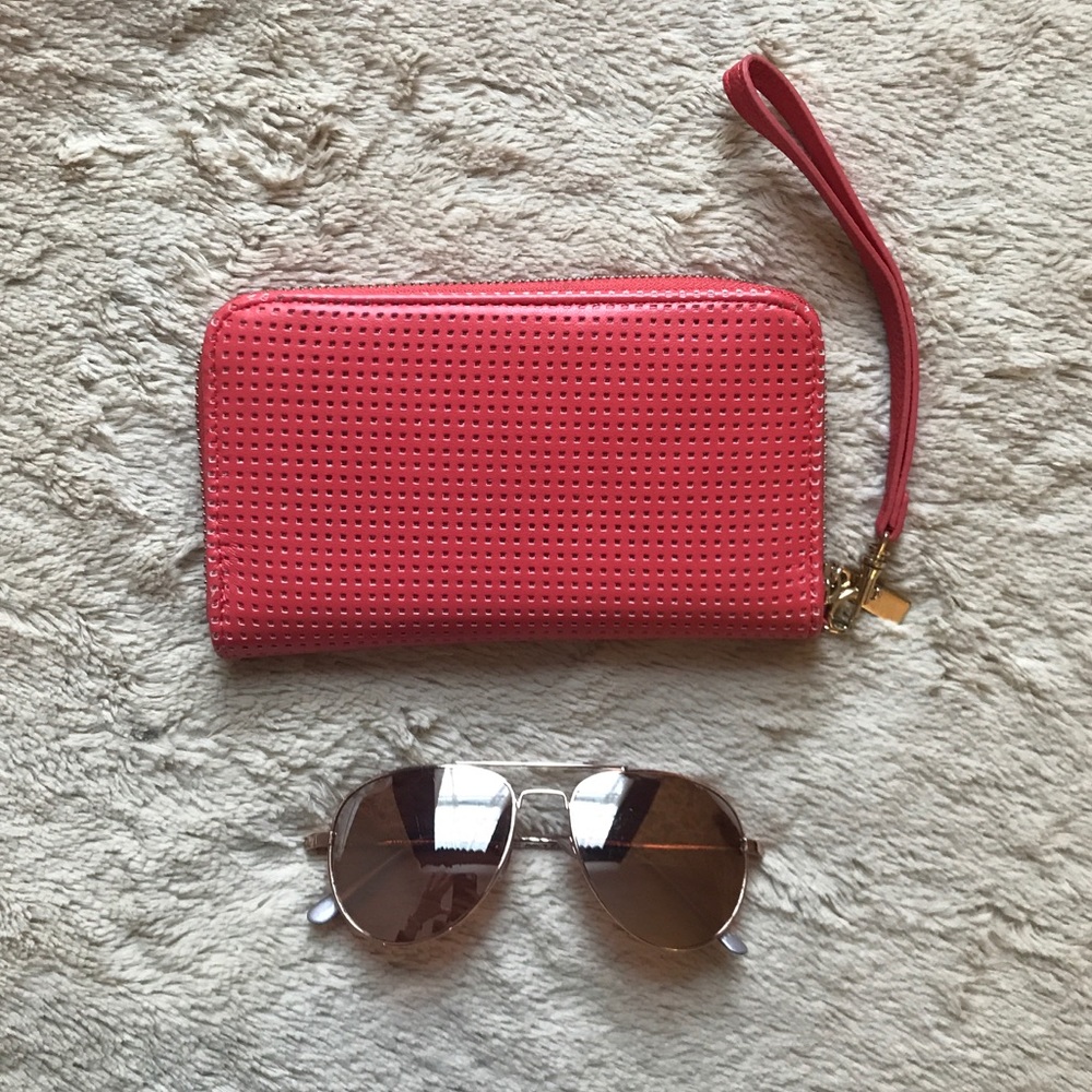 🔥 NWOT Coral Accordian Wallet ☀️